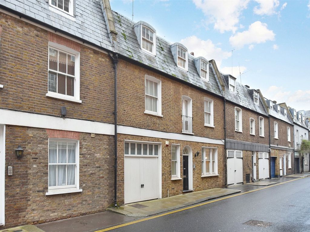 3 bed mews house for sale in Phillimore Walk, Kensington, London W8, £2,250,000