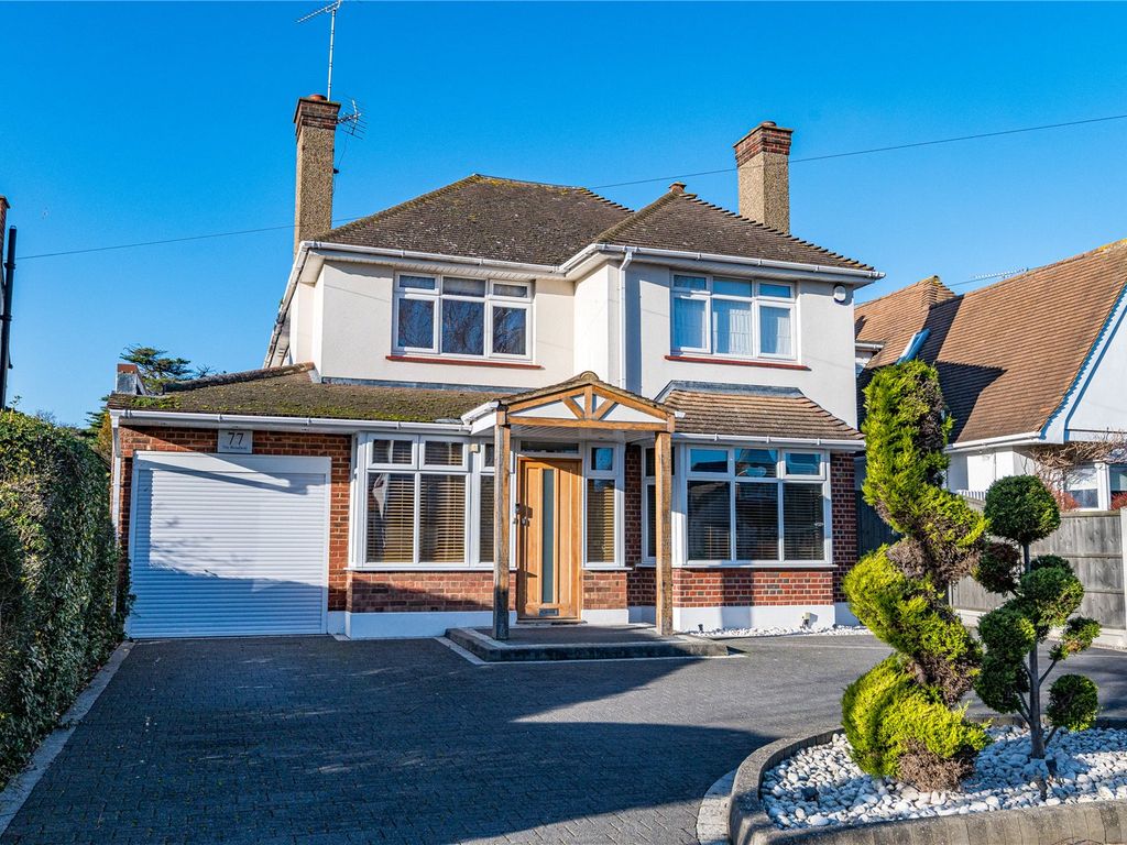 4 bed detached house for sale in The Broadway, Thorpe Bay, Essex SS1, £1,150,000