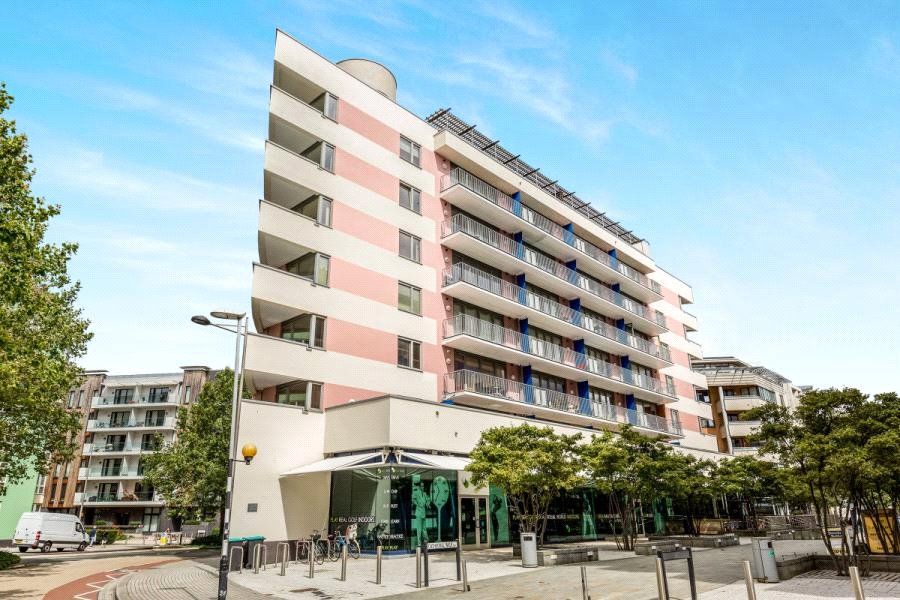 1 bed flat for sale in Canons Way, Bristol BS1, £190,000