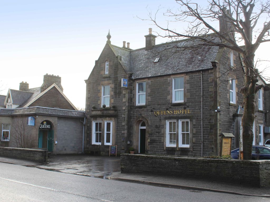 Hotel/guest house for sale in The Queen's Hotel, 16 Francis Street, Wick, Caithness KW1, £425,000
