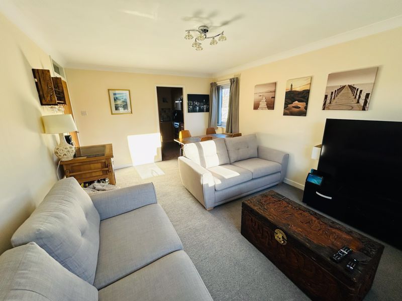 2 bed flat for sale in Awel Y Mor, Rhos On Sea, Colwyn Bay LL28, £161,950
