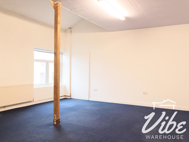 Light industrial to let in Wick Lane, London E3, £9,360 pa