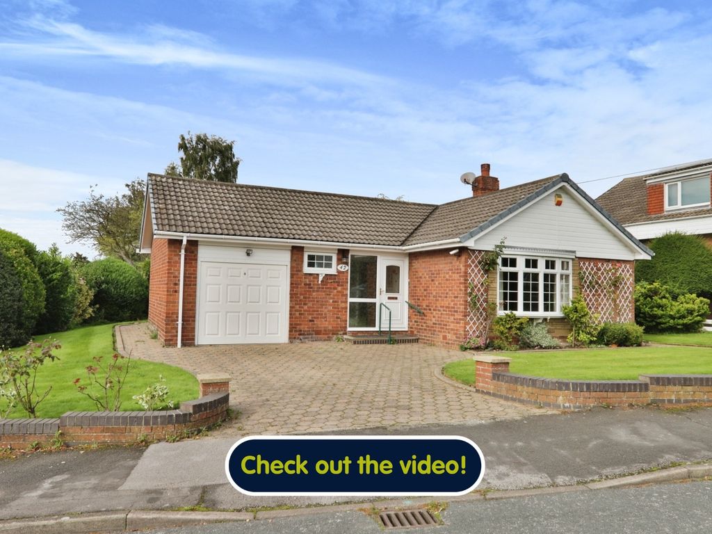 3 bed detached bungalow for sale in Parklands Drive, North Ferriby HU14, £370,000