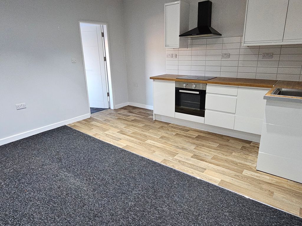 1 bed flat to rent in Littleton Road, Salford M6, £1,099 pcm