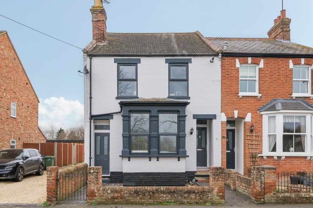 4 bed semi-detached house for sale in Burcott Lane, Aylesbury HP22,, £480,000
