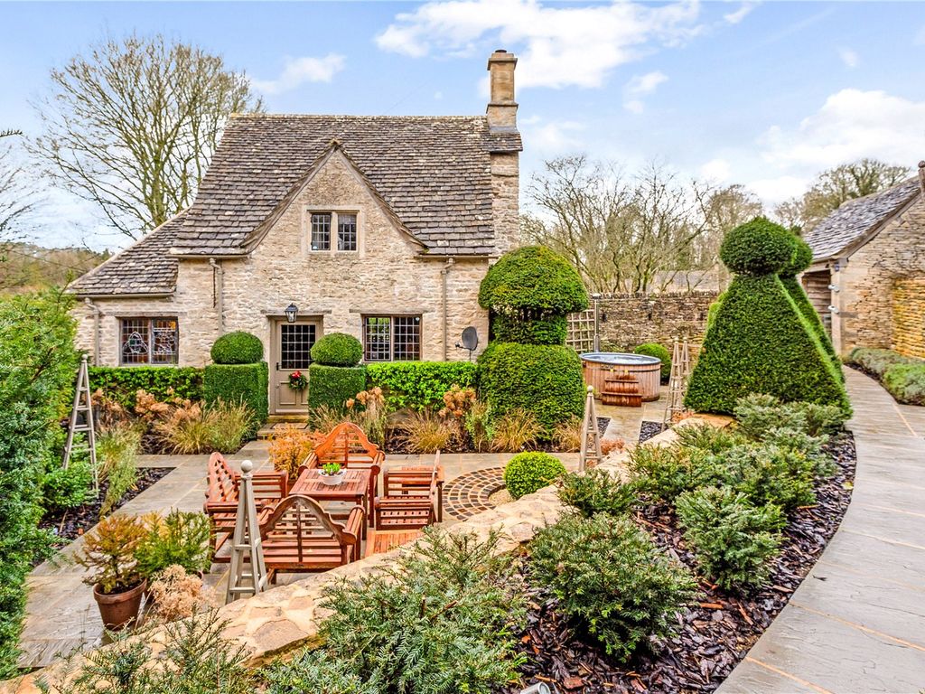 1 bed detached house for sale in Ablington, Bibury, Cirencester, Gloucestershire GL7, £900,000