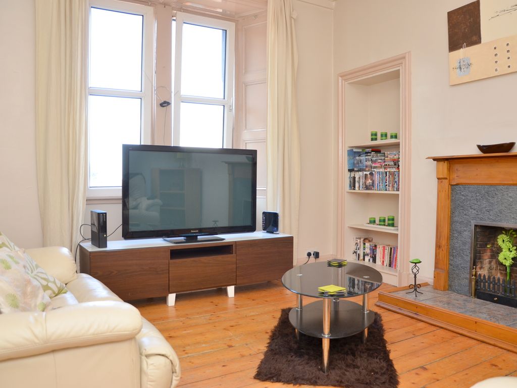 2 bed flat to rent in Wolseley Place, Edinburgh EH8, £1,500 pcm
