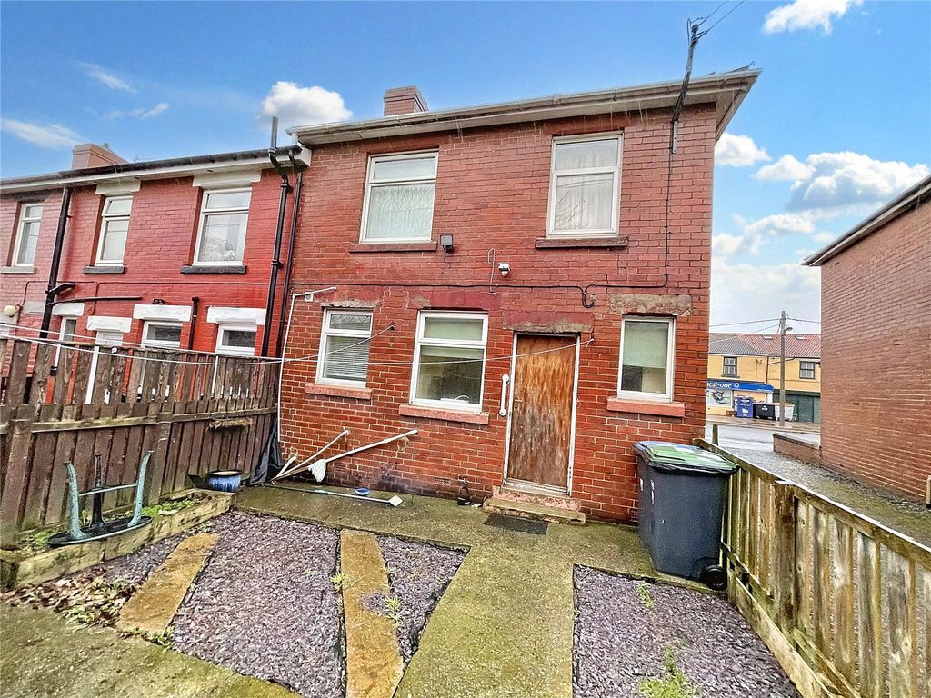 3 bed end terrace house for sale in Front Street, Leadgate, Consett, County Durham DH8, £50,000