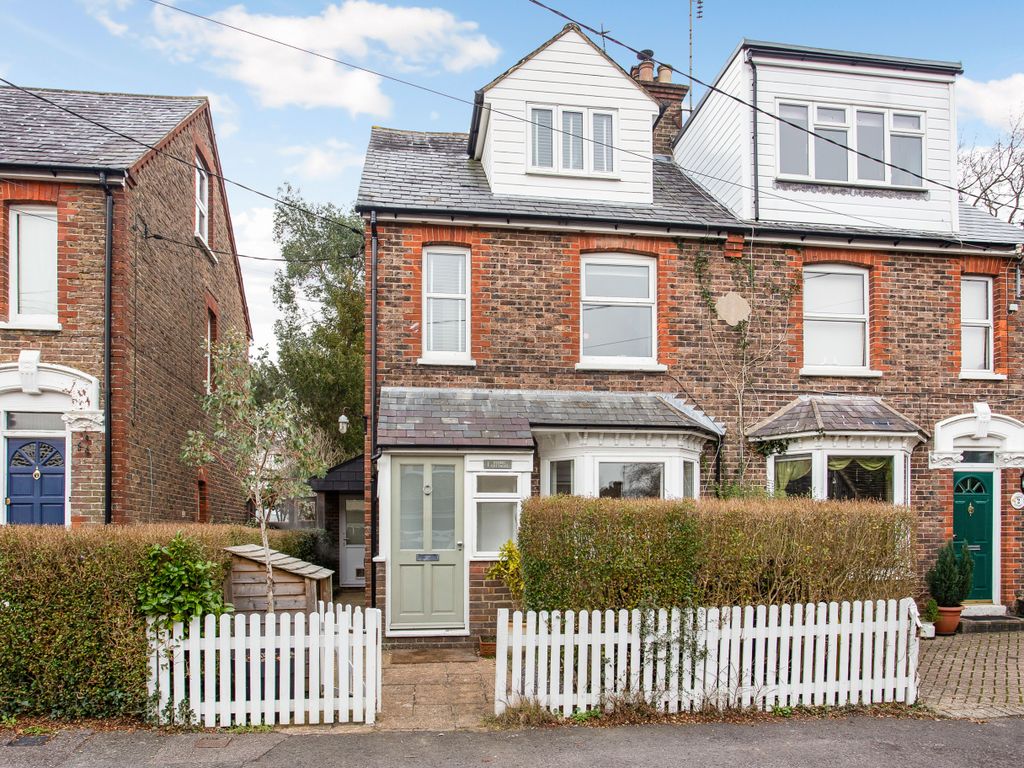 3 bed detached house for sale in Langridge Lane, Haywards Heath RH16, £499,950