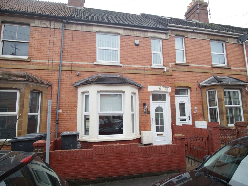 3 bed terraced house to rent in Beer Street, Yeovil BA20, £1,100 pcm