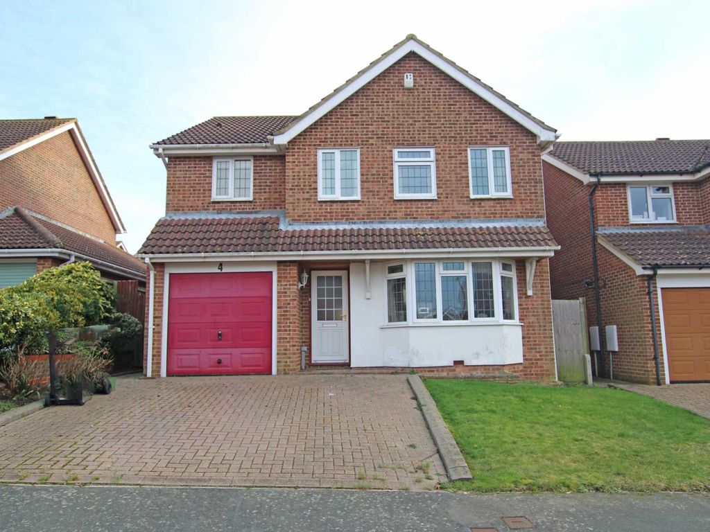 4 bed detached house for sale in Borrowdale Close, Eastbourne BN23, £450,000