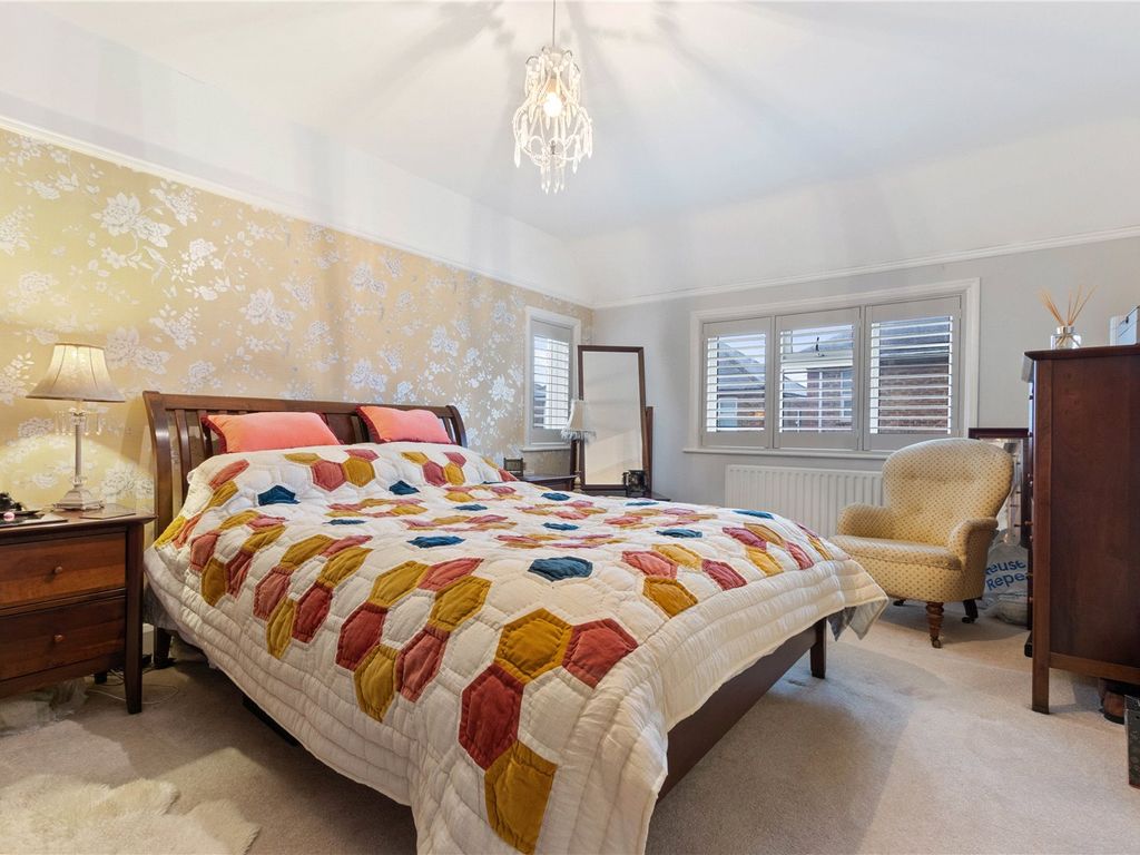 4 bed detached house for sale in Wellington Road, Bognor Regis, West Sussex PO21, £465,000