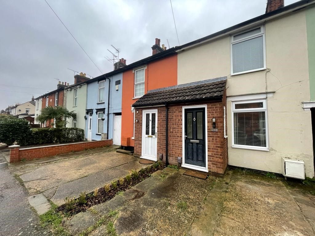 2 bed terraced house for sale in York Road, Ipswich IP3, £235,000
