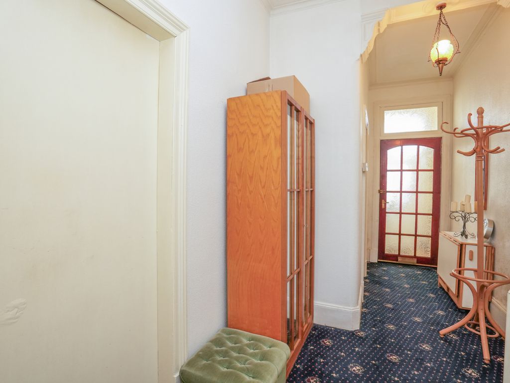 1 bed flat for sale in Holytown Road, Bellshill ML4, £50,000