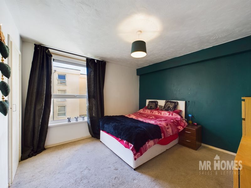 2 bed flat for sale in Caerau Court Road, Caerau, Cardiff CF5, £110,000
