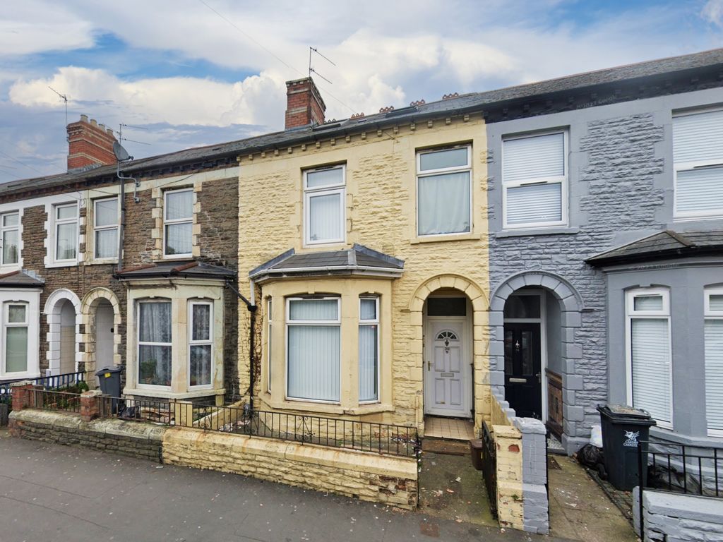 7 bed terraced house for sale in Mackintosh Place, Roath, Cardiff CF24, £399,000