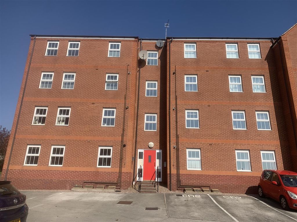 2 bed flat to rent in Canning Mews, Park Road, Ilkeston DE7, £695 pcm