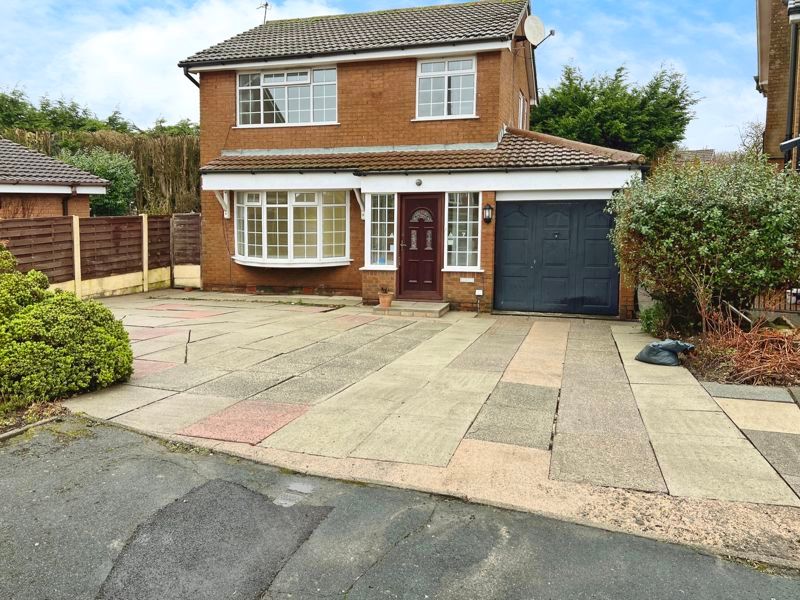 3 bed detached house for sale in Elsworth Drive, Bolton BL1, £299,950