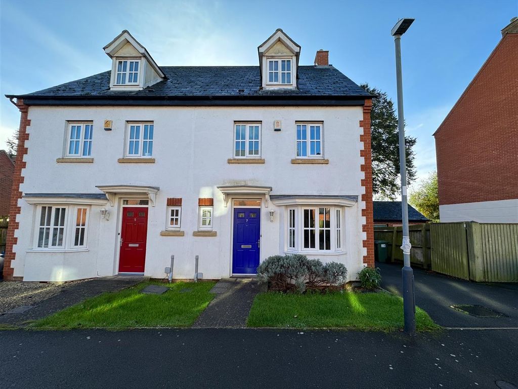 4 bed semi-detached house for sale in Old School Mead, Bidford-On-Avon, Alcester B50, £335,000