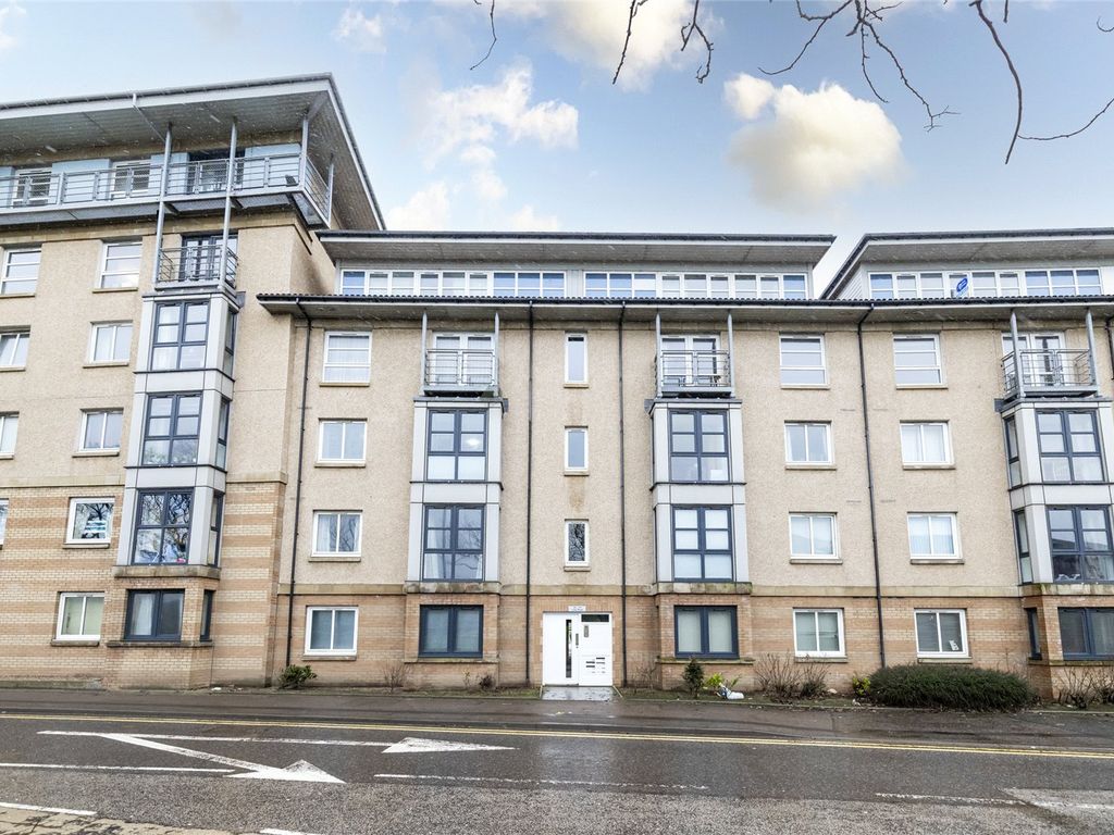 2 bed flat to rent in 165 Links Road, Aberdeen AB24, £975 pcm