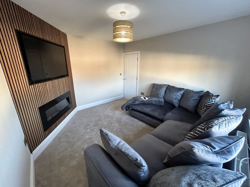 3 bed flat for sale in Dinerth Road, Rhos On Sea, Colwyn Bay LL28, £199,950
