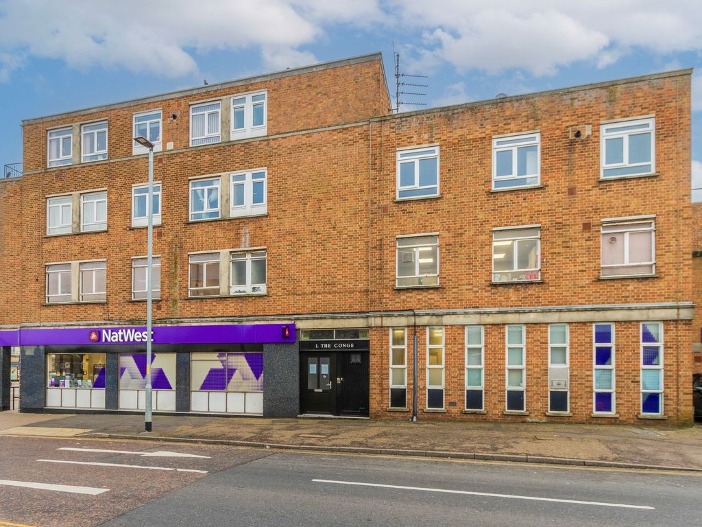 1 bed flat for sale in The Conge, Great Yarmouth NR30, £69,000