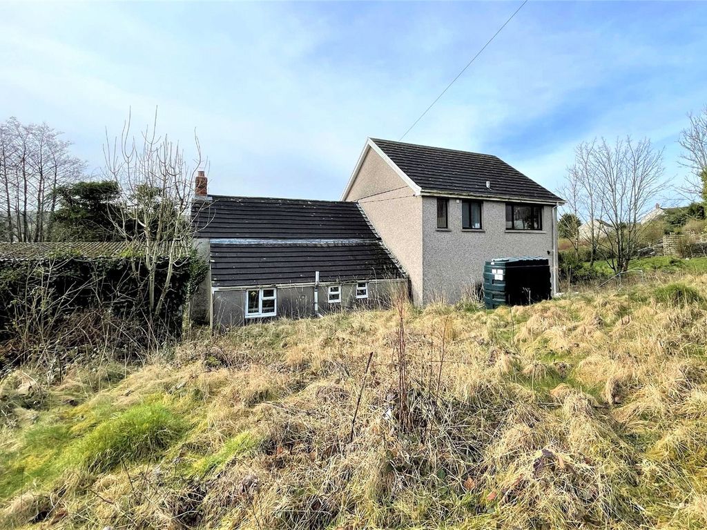4 bed detached house for sale in Pant Y Brain, Cefn Bryn Brain, Cwmllynfell, Carmarthenshire SA9, £150,000