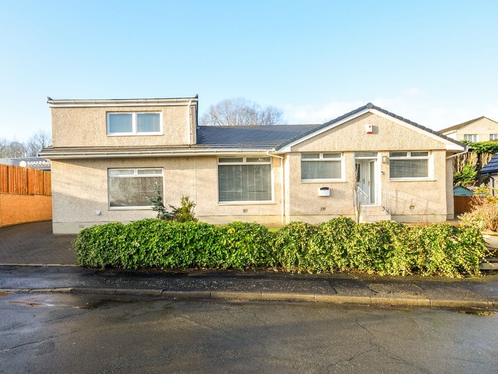 5 bed detached house for sale in Clydeview, Bothwell G71, £495,000