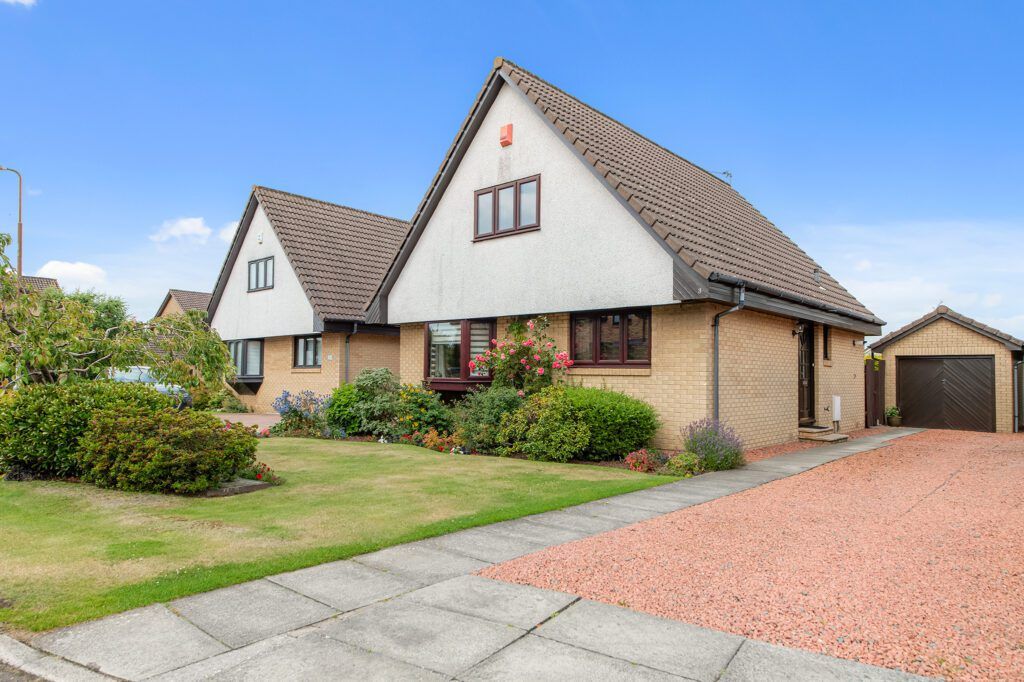 4 bed detached house for sale in Beechwood, Linlithgow EH49, £495,000