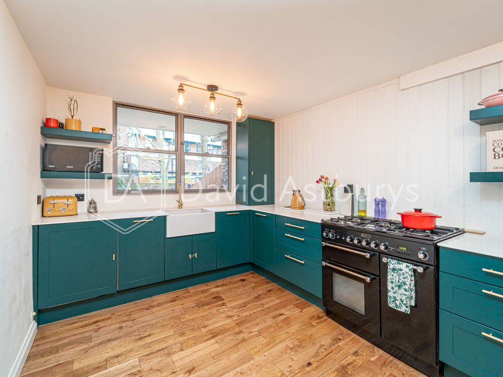 3 bed terraced house to rent in Caldy Walk, Islington, London N1, £3,500 pcm