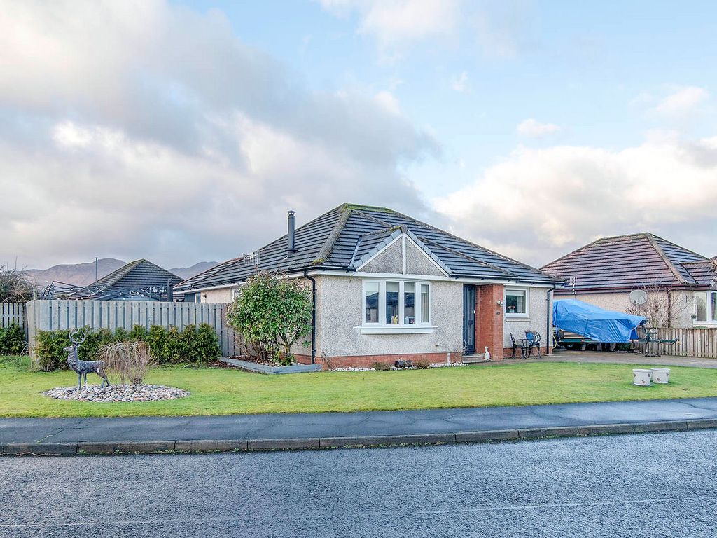 3 bed detached bungalow for sale in Tay Avenue, Crieff PH6, £290,000