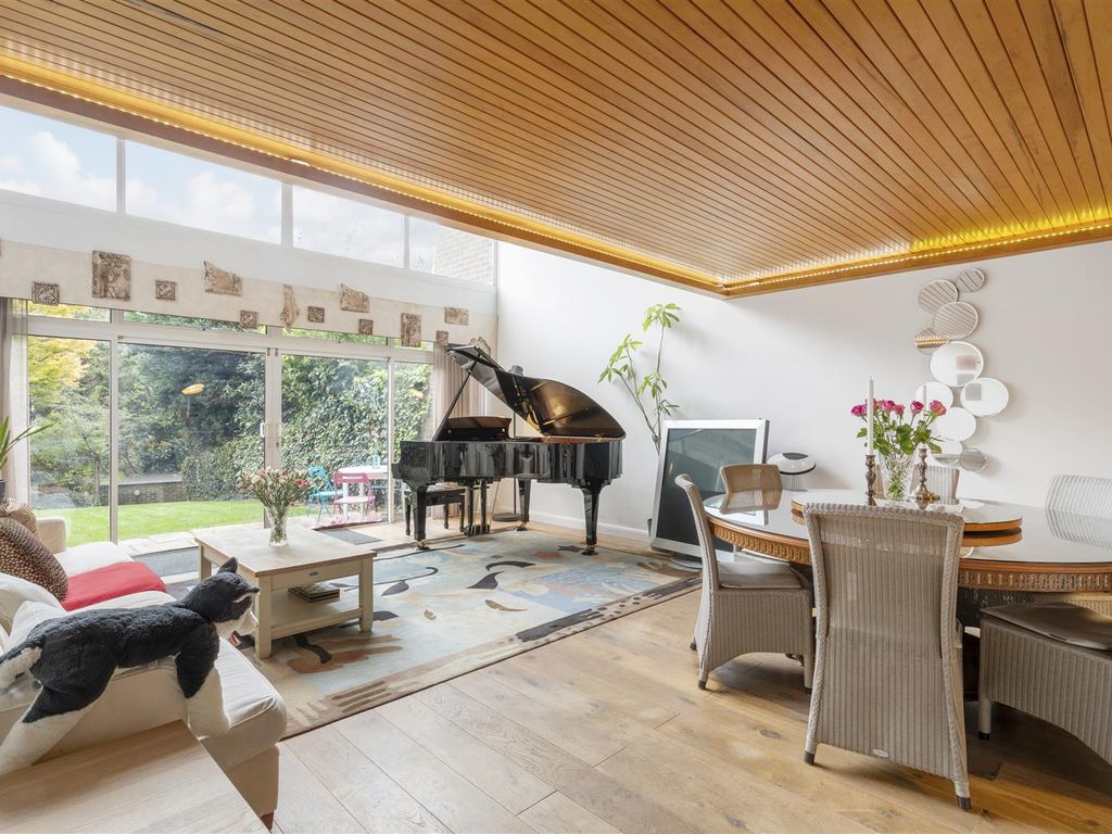 4 bed property for sale in Arkwright Road, Hampstead NW3, £3,400,000