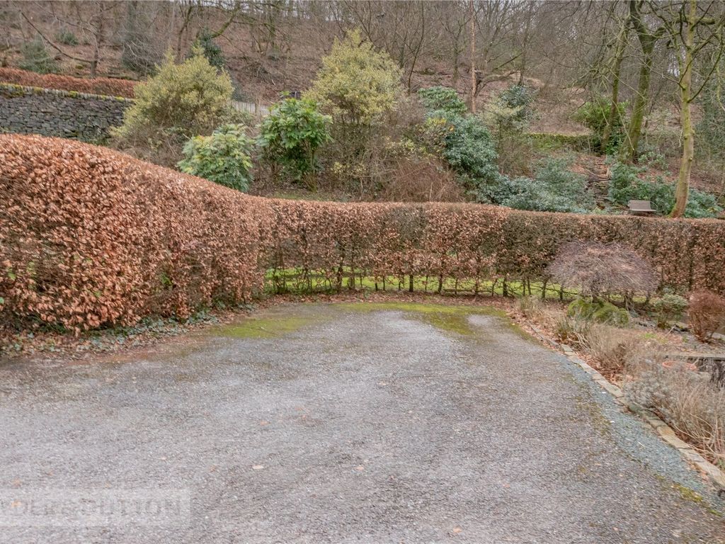 1 bed flat for sale in Gatehead House, Gatehead Road, Delph, Saddleworth OL3, £180,000