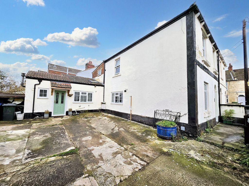 2 bed semi-detached house for sale in West Street, Trowbridge BA14, £240,000