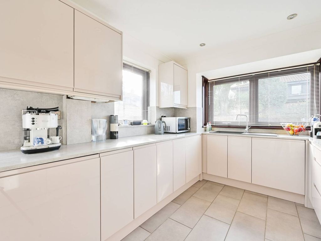 3 bed semi-detached house for sale in Isambard Mews, Isle Of Dogs, London E14, £975,000