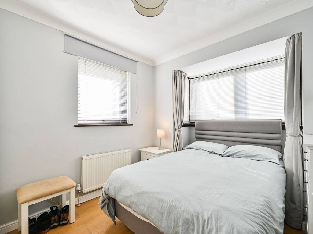 3 bed semi-detached house for sale in Isambard Mews, Isle Of Dogs, London E14, £975,000