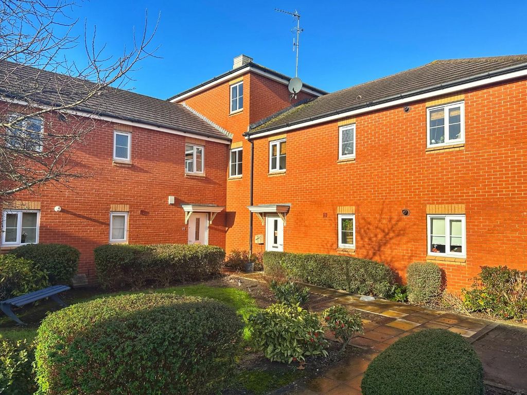 1 bed flat for sale in St Patricks View, St George, Bristol BS5, £179,995
