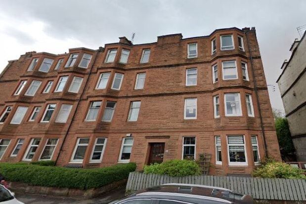 2 bed flat to rent in Deanston Drive, Glasgow G41, £1,300 pcm