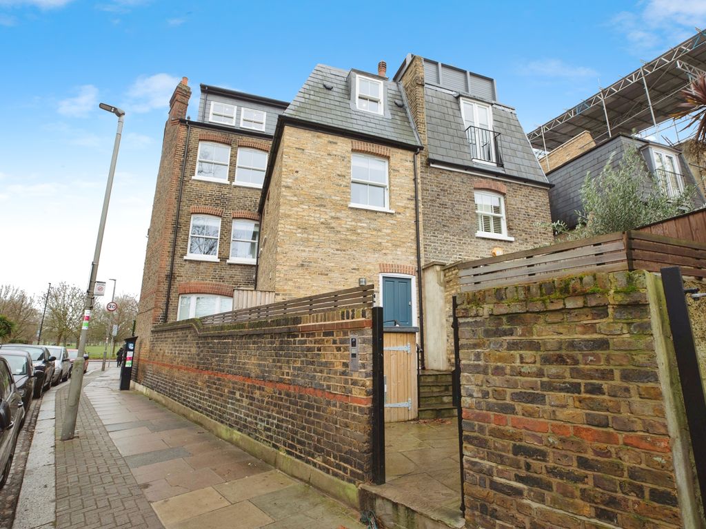 1 bed flat for sale in 53 Clapham Common North Side, Clapham SW4, £500,000