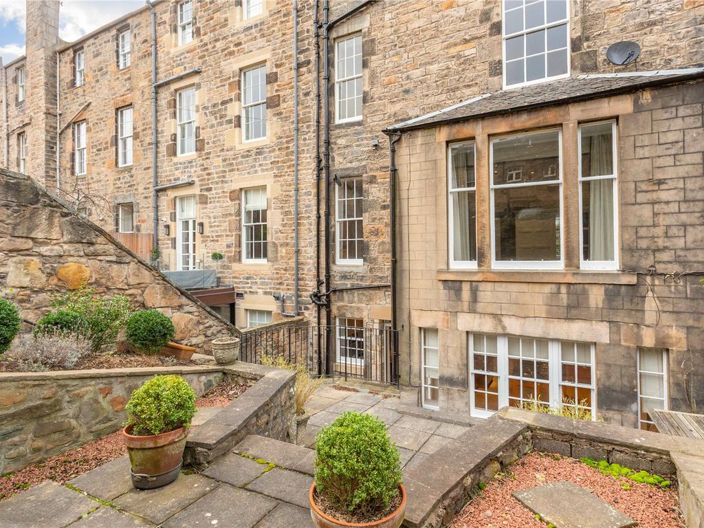 5 bed terraced house to rent in Northumberland Street, Edinburgh, Midlothian EH3, £5,950 pcm