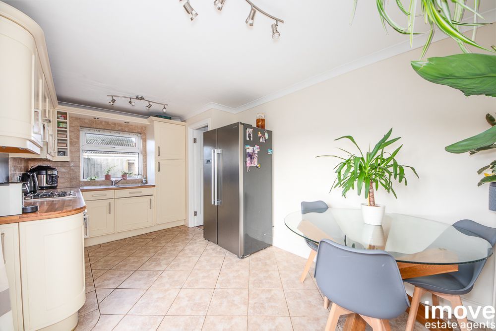 3 bed end terrace house for sale in Audley Avenue, Torquay TQ2, £260,000