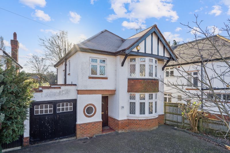 3 bed property for sale in St. Marks Road, Maidenhead SL6, £800,000