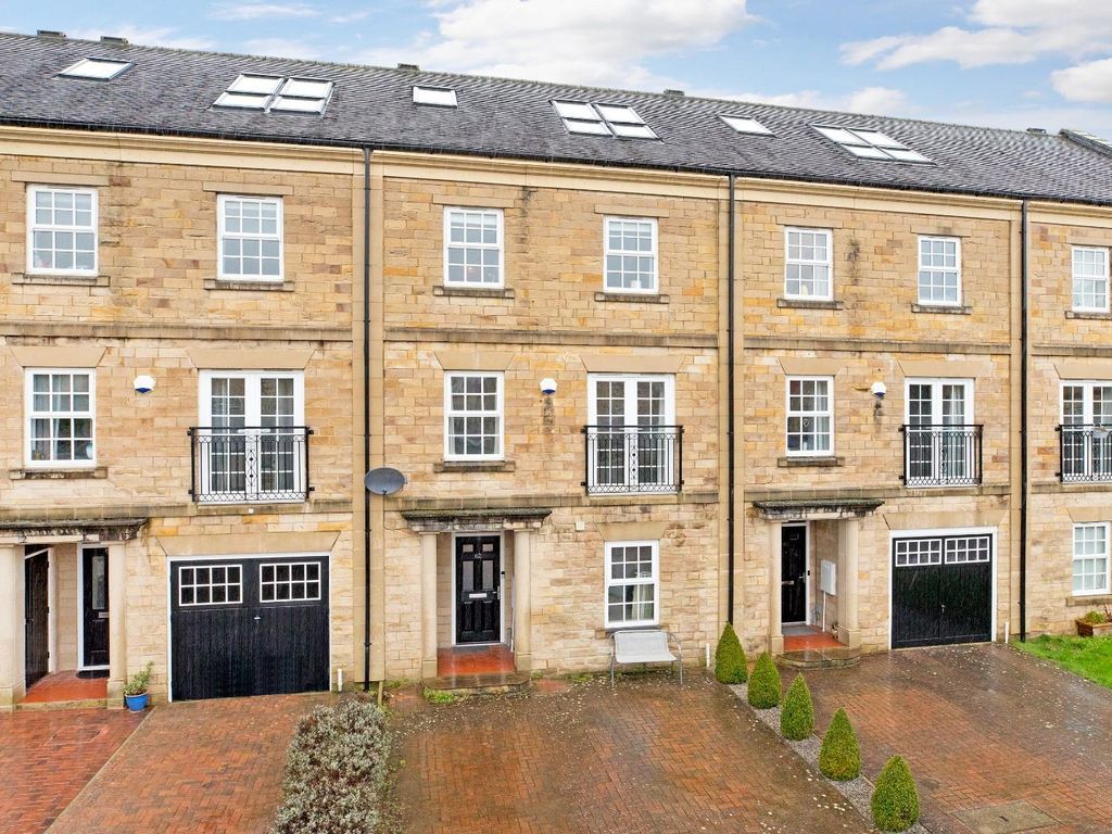 5 bed town house for sale in Ron Lawton Crescent, Burley In Wharfedale, Ilkley LS29, £560,000