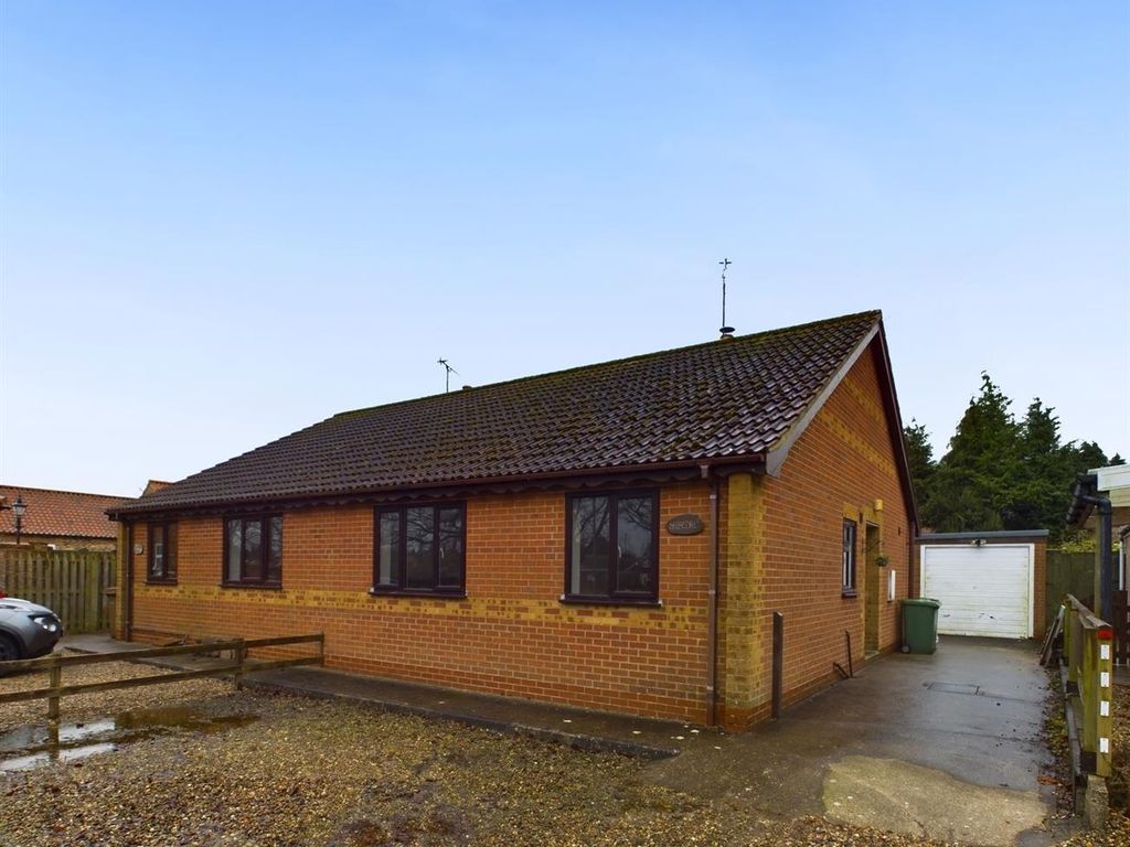 2 bed semi-detached bungalow for sale in West End, Kilham, Driffield YO25, £190,000