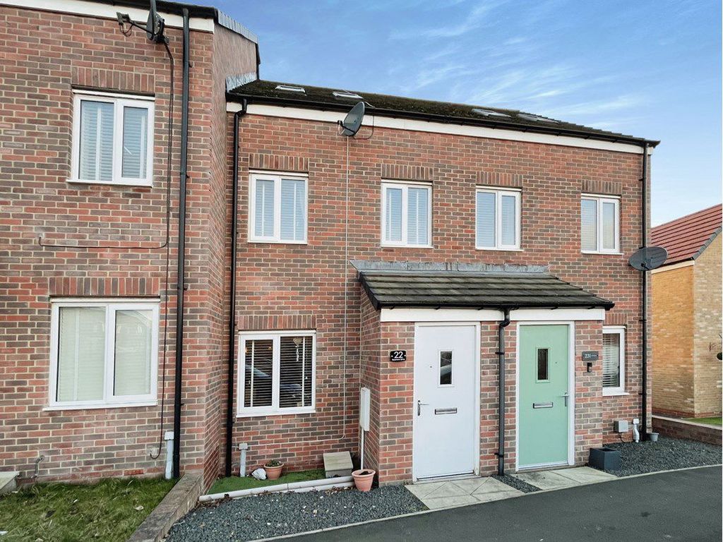 4 bed town house for sale in Redshank Drive, Hetton-Le-Hole, Houghton Le Spring DH5, £115,000