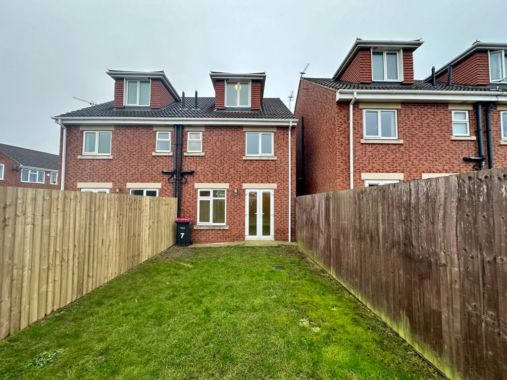 4 bed semi-detached house for sale in Glaisedale Court, Laughton Common, Dinnington, Sheffield S25, £200,000