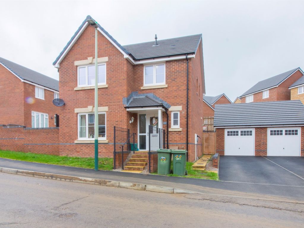 3 bed detached house for sale in Kiln Field Drive, Bedwas, Caerphilly CF83, £340,000