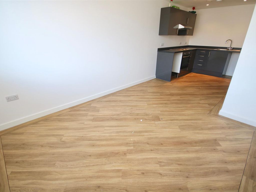 1 bed flat to rent in London Road, Portsmouth PO2, £850 pcm