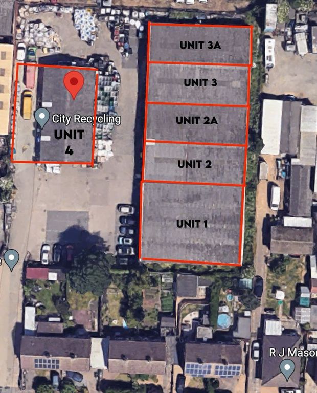 Warehouse to let in Fengate, Eastbourne, Cambridgeshire PE1, £24,000 pa