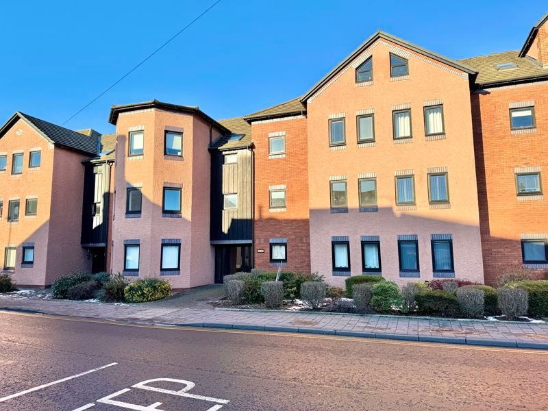 2 bed flat for sale in Roper Street, Penrith CA11, £115,000